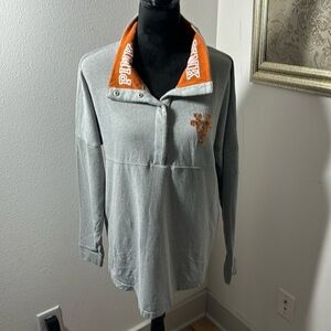 University of Texas Longhorns PINK Victoria’s Secret Sz M sweatshirt